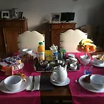 La Mansarde Couette-café