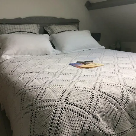 La Mansarde 3* Neuville-sous-Montreuil